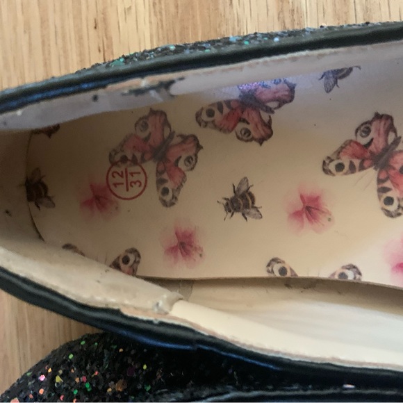 Shiney Mary Jane Girls Flat Size 12 - Picture 4 of 8